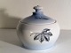 Bing & Grondahl 
Falling Leaves, 
Sugar Bowl # 
94, 11cm high, 
1. Quality * 
Perfect 
condition *
