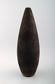 Elsi Bourelius 
(1909-2001) for 
Jie, Gantofta. 
Svensk 
keramiker.
Stor moderne 
keramikvase, c. 
...