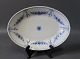Oblong dish, 
no.: 17, in 
Empire by B&G. 
Ask for number 
in stock.
29x21 cm.