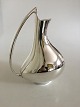 Vintage Georg 
Jensen Sterling 
Sølv Henning 
Koppel Kande 
no. 992 "Gravid 
And". Måler 30 
cm H. ...