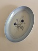 Bing & Grøndahl 
Demeter / Blue 
Cornflower Oval 
Serving Dish No 
16. 33.5 cm dia 
x 22.5 cm