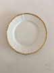 Bing & Grondahl 
Offenbach Cake 
Plate No 28. 18 
cm dia.