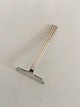 Georg Jensen 
Bernadotte 
Sterling Sølv 
Babyskraber No 
191. Måler 9 cm