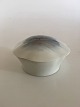 Bing & Grøndahl 
Lidded Bowl No. 
127 with Old 
Mill 
Decoration. 5.5 
cm H with lid 
on (2 11/64"). 
...