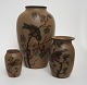 L. Hjorth, 
Bornholm, Vaser 
med 
fuglemotiver.
T.V Lille 
vase. Formnr. 
77. Højde 10,5 
cm. Største ...