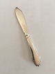 Svend Toxværd 
"Christiansborg" 
Fish Knife in 
830 Silver. 
19.5 cm L. In 
fine condition.