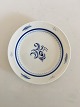 Bing & Grondahl 
Jubilee Dinner 
Service Salad 
Plate No. 27. 
19.5 cm 
diameter. In 
fine condition. 
...