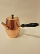 Chocolate pot 
"Stjertkande" 
made of copper
About 1820
No stamp
H: 17,5cm
B: ...