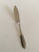 Georg Jensen 
Stainless Mat 
"Mitra" 
Fiskekniv. 
Måler 19.5 cm / 
7 43/64 in.