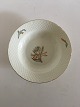 Bing & Grondahl 
Cactus Deep 
Plate No. 22. 
24.5 cm 
diameter.