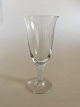 "Hvid Klokke" 
Ølglas 
Holmegaard. 19 
cm H. Design 
Ole Winther 
1974.