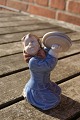 Royal 
Copenhagen 
figur nr. 3677 
i 
medarbejdersortering 
p.g.a. fejl 
inummering 
3689. Kongelig 
...
