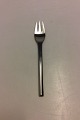 Georg Jensen 
Stainless 
Prisme Mat 
Salatgaffel. 
Måler 17,7 cm