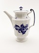 Royal 
Copenhagen 
musselmalet 
kaffe kande 
10/8502 1.sort. 

Nr. 322002