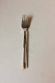 Annette Krone 
silver plate 
Lunch Fork. 
Measures 18.6 
cm / 7 1/3"