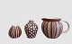 Joska keramik; 
kande og to 
vaser 
Pris fra 
venstre til 
højre: 265 kr., 
350 kr., 425 
kr. 

