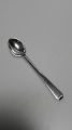 Hans Hansen 
Arvesølv nr. 4 
kaffesker.
830s og 
sterlingsølv.
Længde 10,3cm.
12 stk. ...