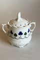 Bing & Grondahl 
Art Nouveau 
Sugar Bowl. 
Measures 12 cm 
/ 4 23/32". 
Chip on Lid