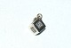 Charms, Terning 
med zirkoner 8 
karat guld
Størrelse: 9 
mm.
Flot og 
velholdt stand.
Checket af ...