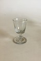 Holmegaard 
Wellington 
Hedvinsglas med 
glat kumme. 
Gammelt. Måler 
ca. 10,5 cm / 4 
9/64 in.