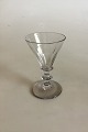 Holmegaard 
Gammelt Anglais 
Glas. 
Måler 10,7 cm