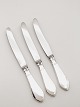 Georg Jensen 
sterling sølv 
continental 
"Antik" 
frugtknive      
   L. 17 cm.  
Nr. 333503