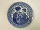 Royal 
Copenhagen. 
Mindeplatte 
#205. 
Børnehjemmet 
Bethlehem 1922. 
Diameter 15,5 
cm.