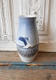 B&G vase 
dekoreret med 
storke rede
No. 1302/6250, 
1. sortering
Højde 21,5 cm.
Lager: 2