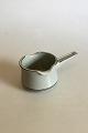 Bing & Grondahl 
Stoneware 
Columbia Butter 
Dish No 311. 
Measures 
approx. 19 cm / 
7 31/64 in.