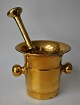 Antik messing 
morter med 
pistil, 19. årh
