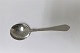 Georg Jensen. 
Sterling (925). 
Antik. Rund 
suppeske. 
Længde 16,5 cm.