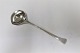 Hans Hansen. 
Sterling (925). 
Kristine. 
Sauceske. 
Længde 19,5 cm. 

