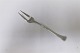 Hans Hansen. 
Sterling (925). 
Kristine. 
Pålægsgaffel. 
Længde 15 cm.