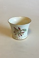 Bing & Grondahl 
Cactus Vase No 
219. Measures 7 
cm /