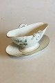 Bing & Grondahl 
Heimdal Gravy 
Boat No 8. 
Measures 23 cm 
/ 9 1/16 in.