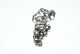 Georg Jensen 
Sterling Sølv 
Grape Broche No 
217B.
Måler 6,7 cm 
Pæn og veholdt