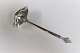 Georg Jensen. 
Sølvbestik. 
Dronning. 
Sauceske. 
Sterling (925). 
Længde 19,5 cm
