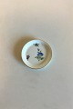 Bing & Grondahl 
Saxon Flower, 
White Small 
Dish No 236 or 
332. Measures 
9.5 cm / 3 
47/64 in.