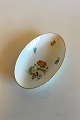 Bing & Grondahl 
Saxon Flower, 
Handpainted 
Oval Dish No 
39. Measures 23 
cm / 9 1/16 in. 
x 14.5 cm ...