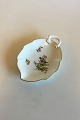 Bing & Grondahl 
Saxon Blomst, 
Handpainted 
Small Leaf 
shaped Cake 
Dish. Measures 
19 cm / 7 31/64 
...