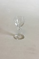 Holmegaard 
Kronborg 
Snapseglas. 
Designet af 
Jacob Bang. 
Måler 9,3 cm