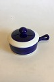 Rorstrand Blue 
Koka Lidded 
Bowl with 
Handle. 
Measures 23 cm 
/ 9 1/16 in.