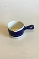 Rorstrand Blue 
Koka Small 
Butter Beak. 
Measures 8,5 cm 
/ 3.35 in. in 
diameter.