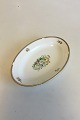 Bing & Grondahl 
Herregaard Oval 
Dish. Measures 
25 cm / 9 27/32 
in. x 17.5 cm / 
6 57/64 in.