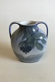 Royal 
Copenhagen Art 
Nouveau vase No 
1091/227. Måler 
17 cm