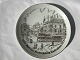 Bing & 
Grøndahl, 
Sporvejsplatte, 
1863 Sporveje 
Frederiksberg 
Kjøbenhavn 1972 
#619/4377, 18cm 
i ...