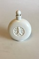 Royal 
Copenhagen 
Blanc de Chine 
Flacon No 4010. 
Måler 13 cm
