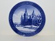 Royal 
Copenhagen.
Juleplatte fra 
1953 - 
Frederiksborg 
Slot.
Diameter 18 
cm.
2. ...