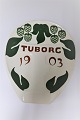 Aluminia. 
Tuborg platte 
1903. Højde 22 
cm.