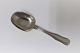 Georg Jensen. 
Dobbeltriflet. 
Sterling (925). 
Serveringsske. 
Længde 20,3 cm.